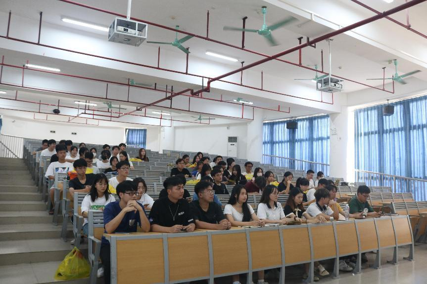 js3845金沙线路召开三大机构招新动员会